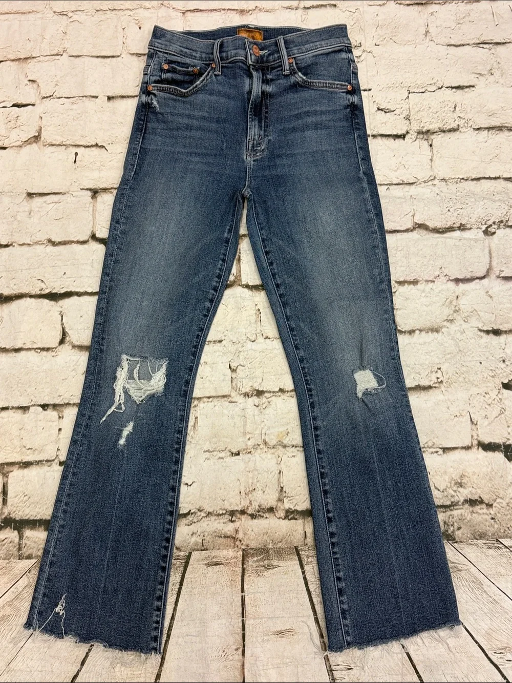 Mother Jeans The Insider Crop Step Fray in Dancing on Coals Size 24